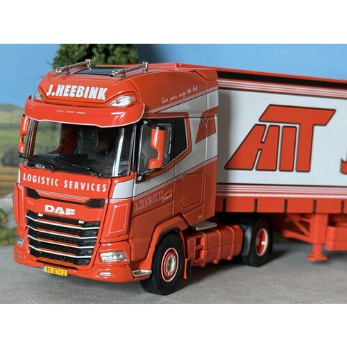 Cavallino Cavallino DAF XG+ 4x2 met 3-as schuifzeilen oplegger J. HEEBINK BV Cavallino Cavallino DAF XG+ 4x2 met 3-as schuifzeilen oplegger J. HEEBINK BV