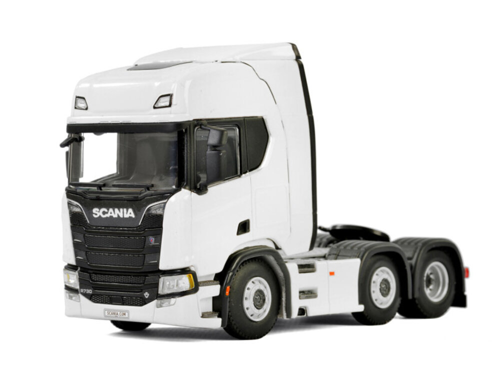 WSI WSI Scania R Highline 6x2 twin steer White line