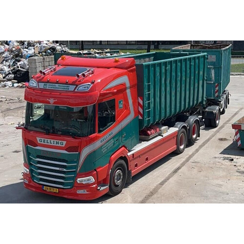 WSI WSI DAF XF SH riged truck 6x2 with 6-axle container combi with hooklift system + 2x 40m3 container GELLING CONTAINERS WSI WSI DAF XF SH riged truck 6x2 with 6-axle container combi with hooklift system + 2x 40m3 container GELLING CONTAINERS