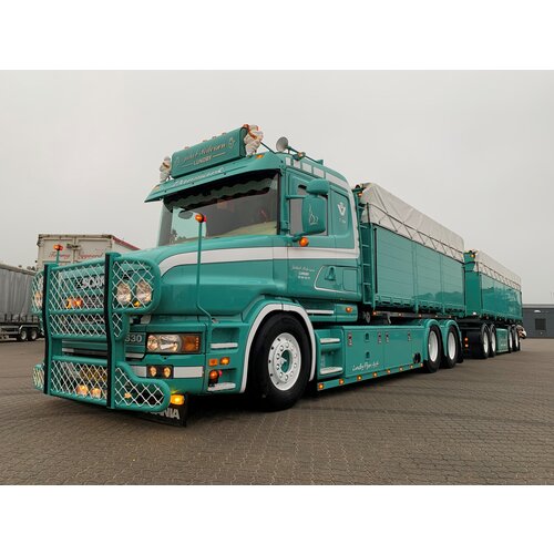 Tekno Tekno Scania 4-Serie Torpedo motorwagen met aanhanger JACOB PEDERSEN Tekno Tekno Scania 4-Serie Torpedo motorwagen met aanhanger JACOB PEDERSEN