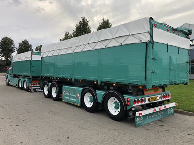 Tekno Tekno Scania 4-Serie Torpedo motorwagen met aanhanger JACOB PEDERSEN