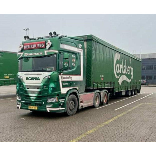 Tekno Tekno Scania Next Gen R590 Highline with 3-axle trailer HENDRIK EEG Tekno Tekno Scania Next Gen R590 Highline with 3-axle trailer HENDRIK EEG