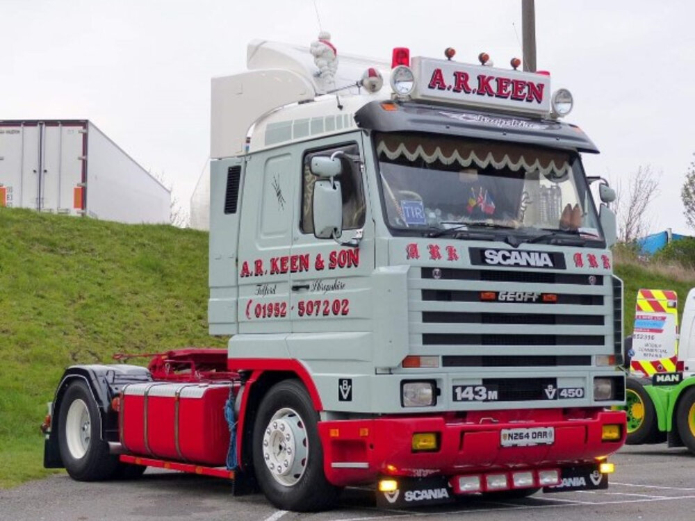 Tekno Tekno Scania 143M Streamline 4x2 A.R. KEEN