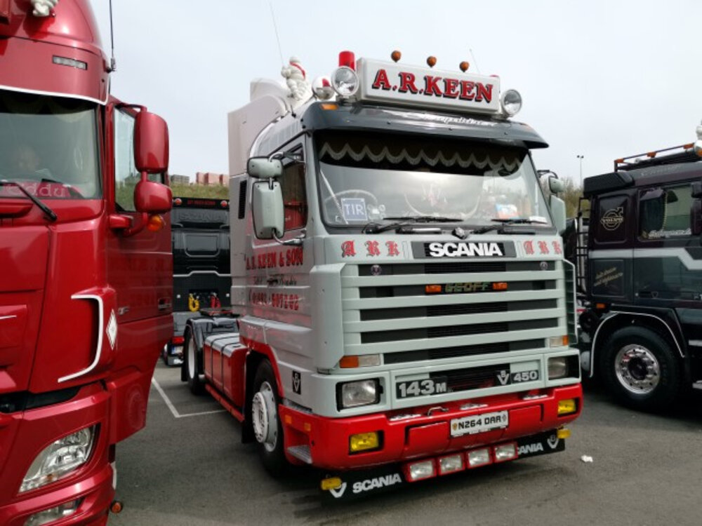 Tekno Tekno Scania 143M Streamline 4x2 A.R. KEEN