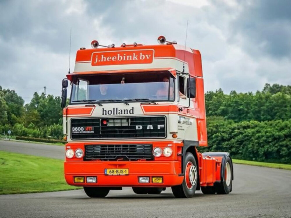 Tekno Tekno DAF 3600 Ati Space Cab 4x2 trekker HEEBINK