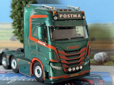 WSI WSI Iveco S-way High 6x2 POSTMA