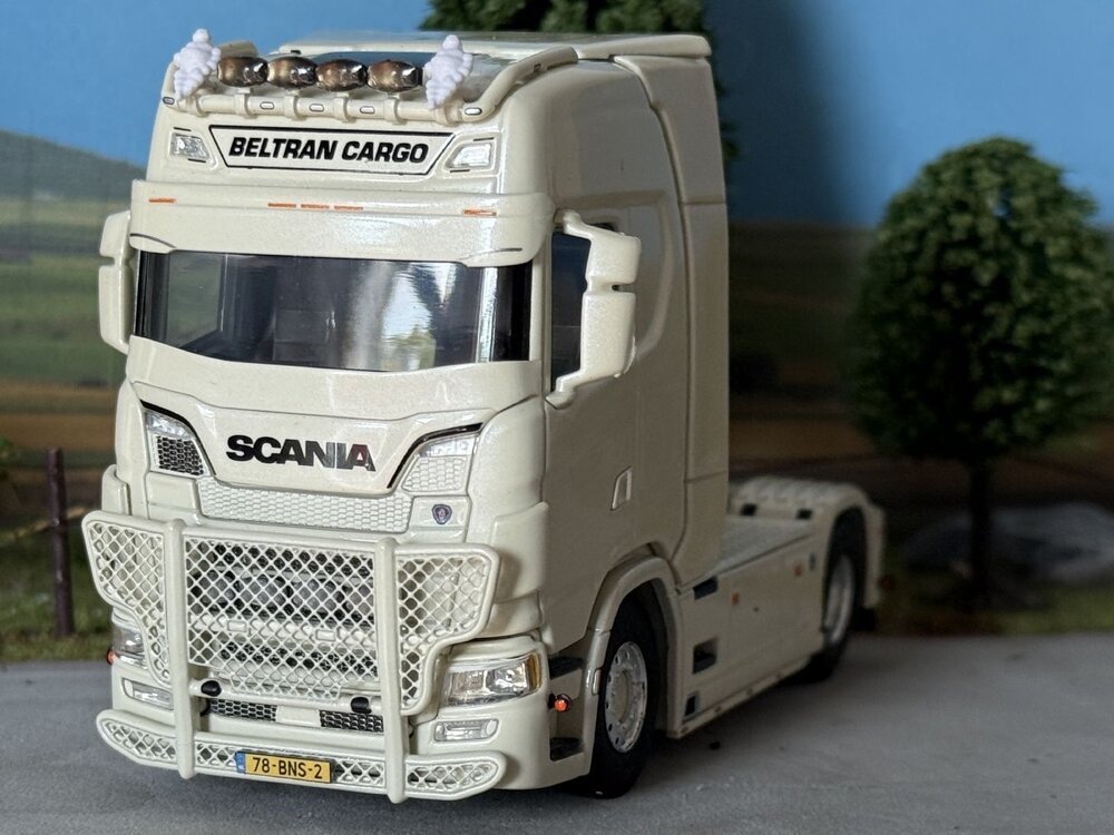 WSI WSI EXCLUSIEF Scania S Highline 4x2 BELTRAN CARGO
