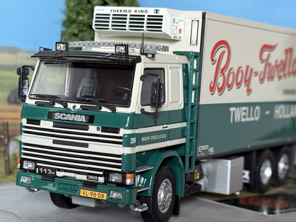 Tekno Tekno Scania 113M Motorwagen met 2-as schamelaanhanger BOOY TWELLO