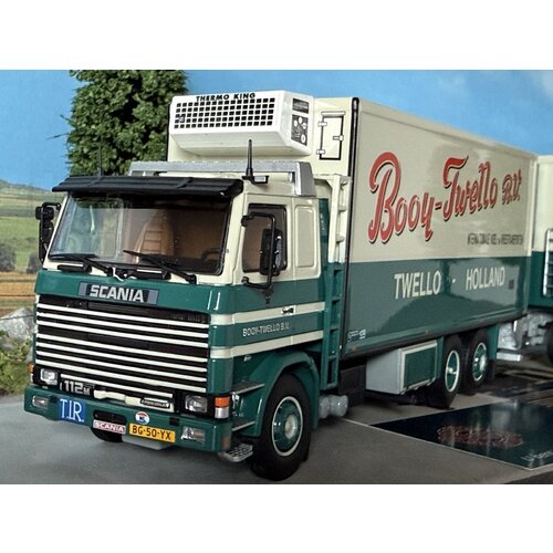 Tekno Tekno Scania 112M Rigid truck with 2-axle trailer BOOY TWELLO Tekno Tekno Scania 112M Rigid truck with 2-axle trailer BOOY TWELLO