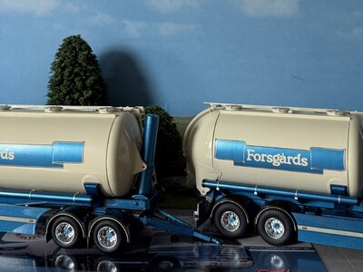 Tekno Tekno Scania 3-serie Streamline Zweedse silo combinatie FORSGARDS