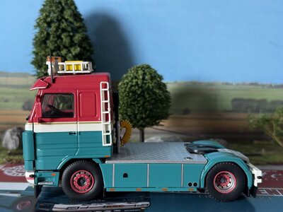 Tekno Tekno Scania 143M 4x2 Streamline J.B. VAN DEN ENDE