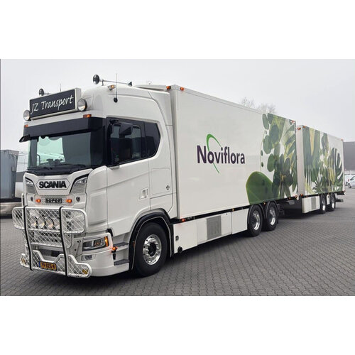 WSI WSI Scania S Highline 6x2 with 5-axle riged reefer truck with reefertrailer JZ TRANSPORT "NOVIFLORA" WSI WSI Scania S Highline 6x2 with 5-axle riged reefer truck with reefertrailer JZ TRANSPORT "NOVIFLORA"