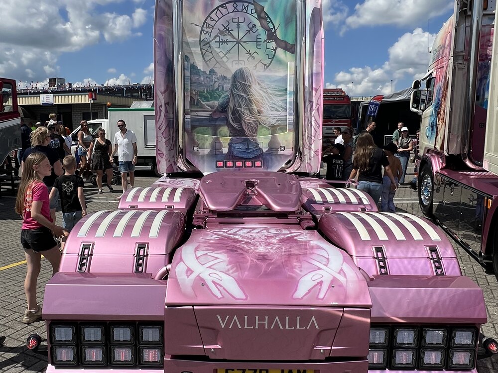 Tekno Tekno Scania NGS Highline 6x2 JOE SHARP - VALHALLA