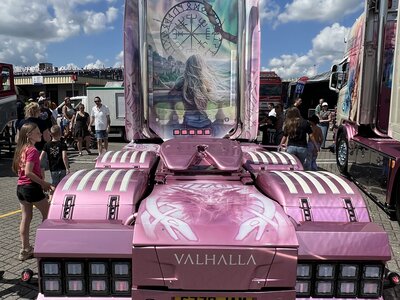 Tekno Tekno Scania NGS Highline 6x2 JOE SHARP - VALHALLA