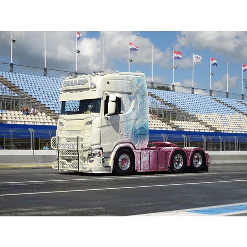 Tekno Tekno Scania NGS Highline 6x2 JOE SHARP - VALHALLA Tekno Tekno Scania NGS Highline 6x2 JOE SHARP - VALHALLA