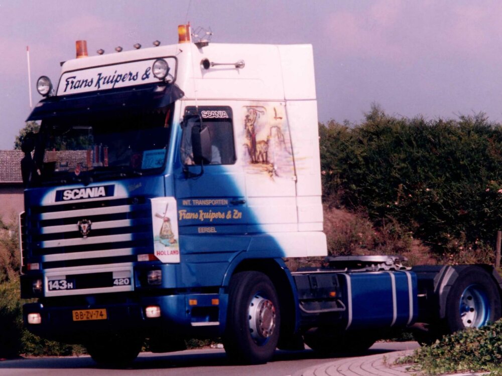 WSI WSI Scania 143H streamline with 3-axle flexcontainer trailer+ 40ft. container WILBERT KUIPERS