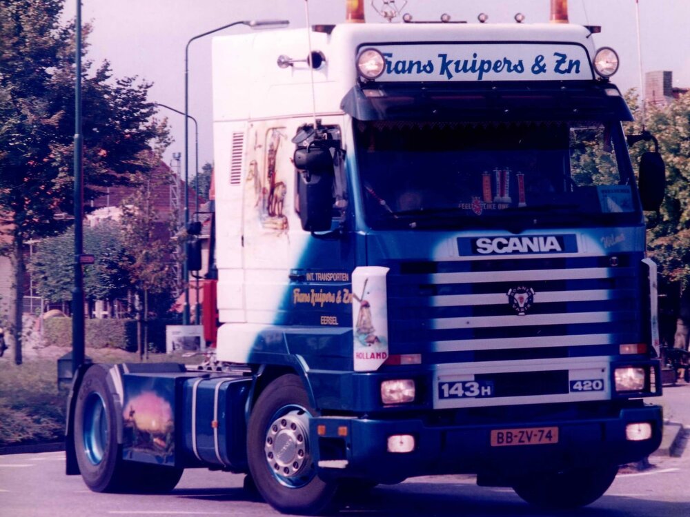 WSI WSI Scania 143H streamline with 3-axle flexcontainer trailer+ 40ft. container WILBERT KUIPERS