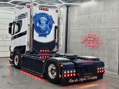 Tekno Tekno Scania NGR Highline 4x2 ÖTINGER TRANSPORTE
