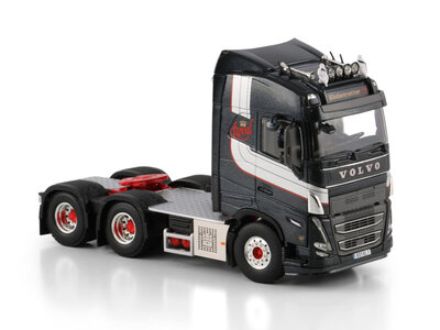 WSI WSI Volvo FH5 Globetrotter 6x4 ROYAL EDITION