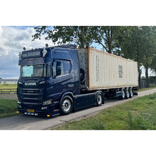 WSI WSI Scania R Highline 4x2 with 3-axle flex container trailer + 40ft container carrier VAN SUIJDAM WSI WSI Scania R Highline 4x2 with 3-axle flex container trailer + 40ft container carrier VAN SUIJDAM