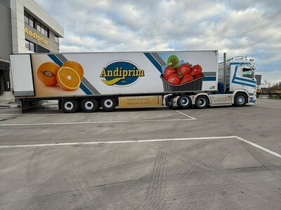Tekno Tekno Scania Next Gen R530 V8 6x2 with 3-axle reefer trailer CIBATRANS