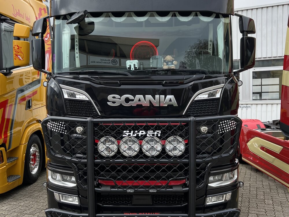 Tekno Tekno Scania Next Gen R-serie Highline met 3-assige schuifzeilen oplegger LINDEGGER