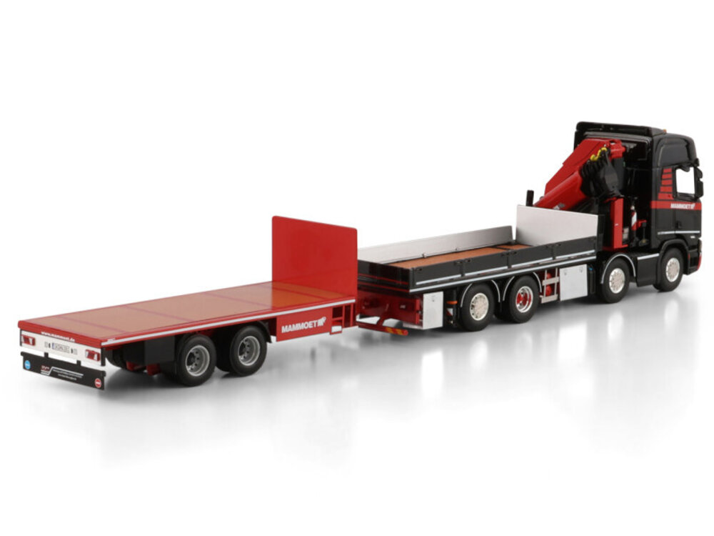 Mammoet store WSI Scania R Highline 8x2 + load crane with 2 mid axle flatbed trailer MAMMOET