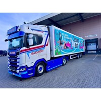 Tekno Scania NGS Highline 4x2 met 3-assige koeloplegger SCHEUFLER