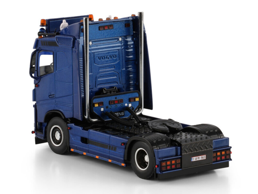 WSI WSI Volvo FH4 Sleeper Cab 4x2 LIPPENS