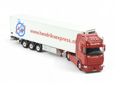 Tekno Tekno Scania NGS 530 4x2 trekker with 3-axle reefer trailer HENDRIKX EXPRESS