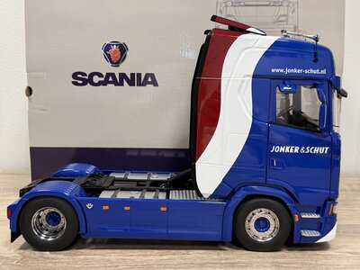 NZG Cavallino Scania S Highline 4x2 JONKER & SCHUT BARNEVELD / Scale 1:18