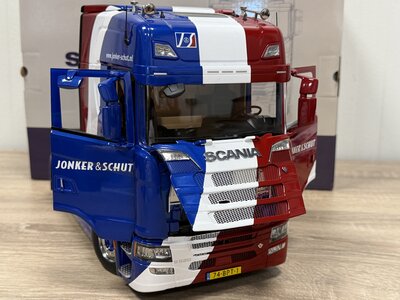 NZG Cavallino Scania S Highline 4x2 JONKER & SCHUT BARNEVELD / Scale 1:18