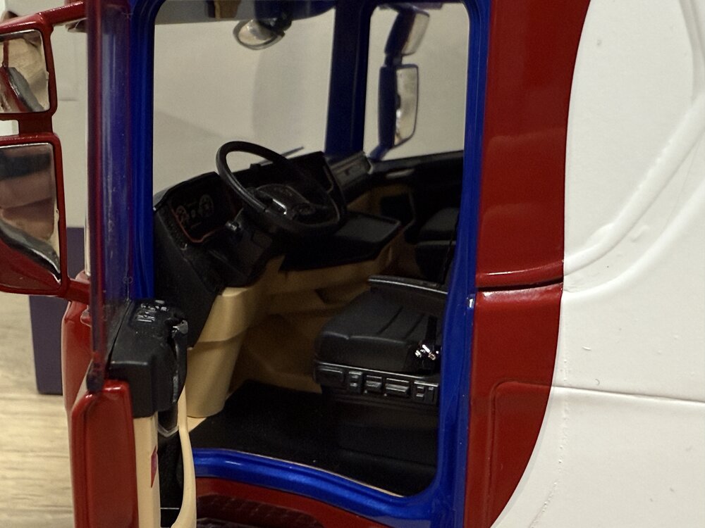 NZG Cavallino Scania S Highline 4x2 JONKER & SCHUT BARNEVELD / Scale 1:18
