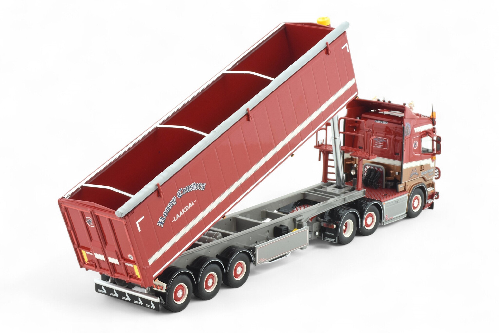 Tekno Scania R 6x2 with 3-axle Stas tipper trailer RONNY