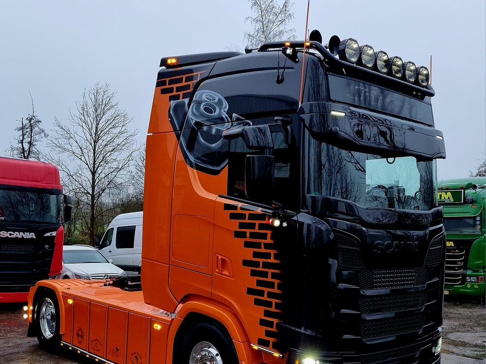 Tekno Tekno Scania Next Gen S-Highline met 3-assige Stas kipper JUTTE TRANSPORT