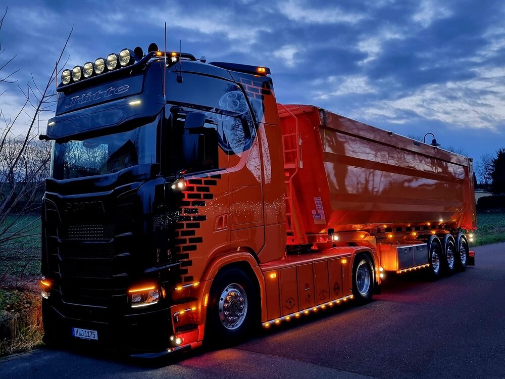 Tekno Tekno Scania Next Gen S-Highline with 3-axle Stas tipper JUTTE TRANSPORT