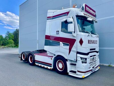 Tekno Tekno Renault T High 6x2 sleepas NITTEBERG