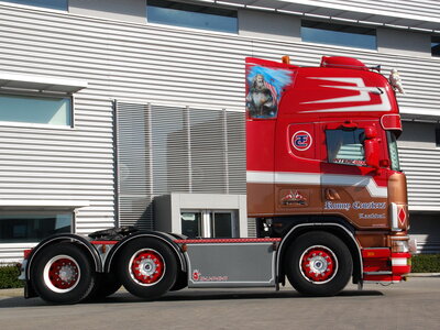 Tekno Tekno Scania Topline 4-serie 6x2 met 3-assige Stas kipper RONNY CEUSTERS