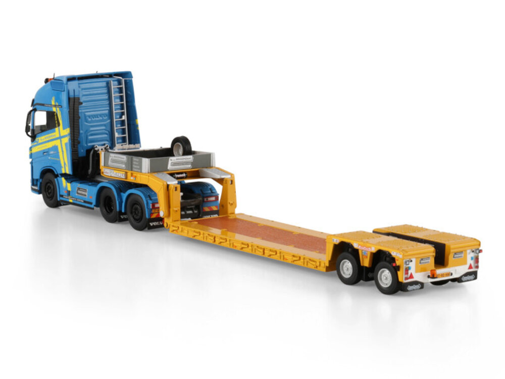 WSI WSI Volvo FH4 Globetrotter XL 6x2 met 2-assige Euro PX dieplader L.A. VAN ROOZENDAAL