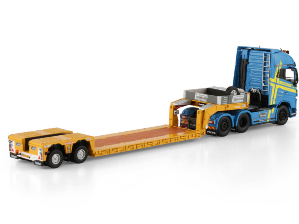 WSI WSI Volvo FH4 Globetrotter XL 6x2 met 2-assige Euro PX dieplader L.A. VAN ROOZENDAAL