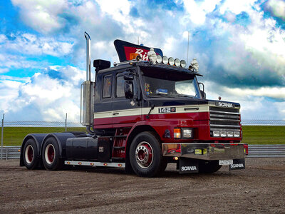 Tekno Tekno Scania 142 Torpedo 6x2 sleepas trekker BIRKEBEKK