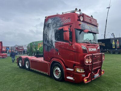 Tekno Tekno Scania Next Gen R-Serie 6x2 Highline VÄST TRANSPORT