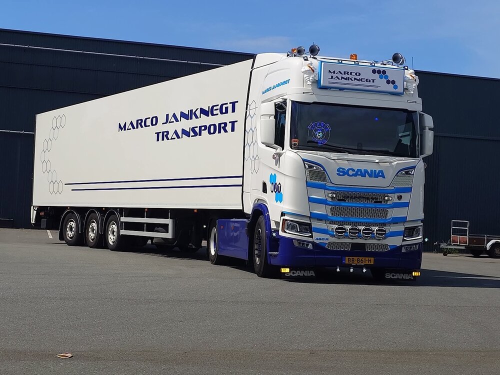 Tekno Tekno Scania Next Gen R-Serie Highline met 3-assige koeloplegger MARCO JANKNEGT
