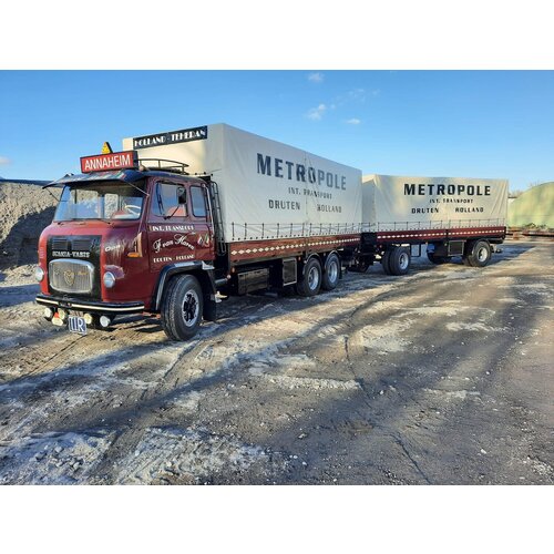Tekno Tekno Scania LBS76 motorwagen met huifaanhanger METROPOLE Tekno Tekno Scania LBS76 motorwagen met huifaanhanger METROPOLE