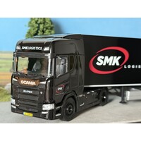 Cavallino Scania R Highline 4x2 met 3-as kasten oplegger SMK LOGISTICS