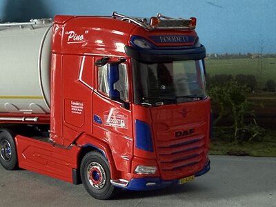 Cavallino Cavallino DAF XG+ 4x2 with 3-axle bulk trailer LOODET BV