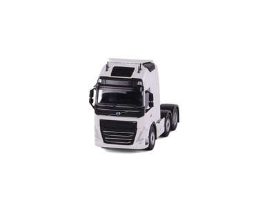 Cavallino Cavallino Volvo FH5 Globetrotter XL 6x2 BASIC LINE