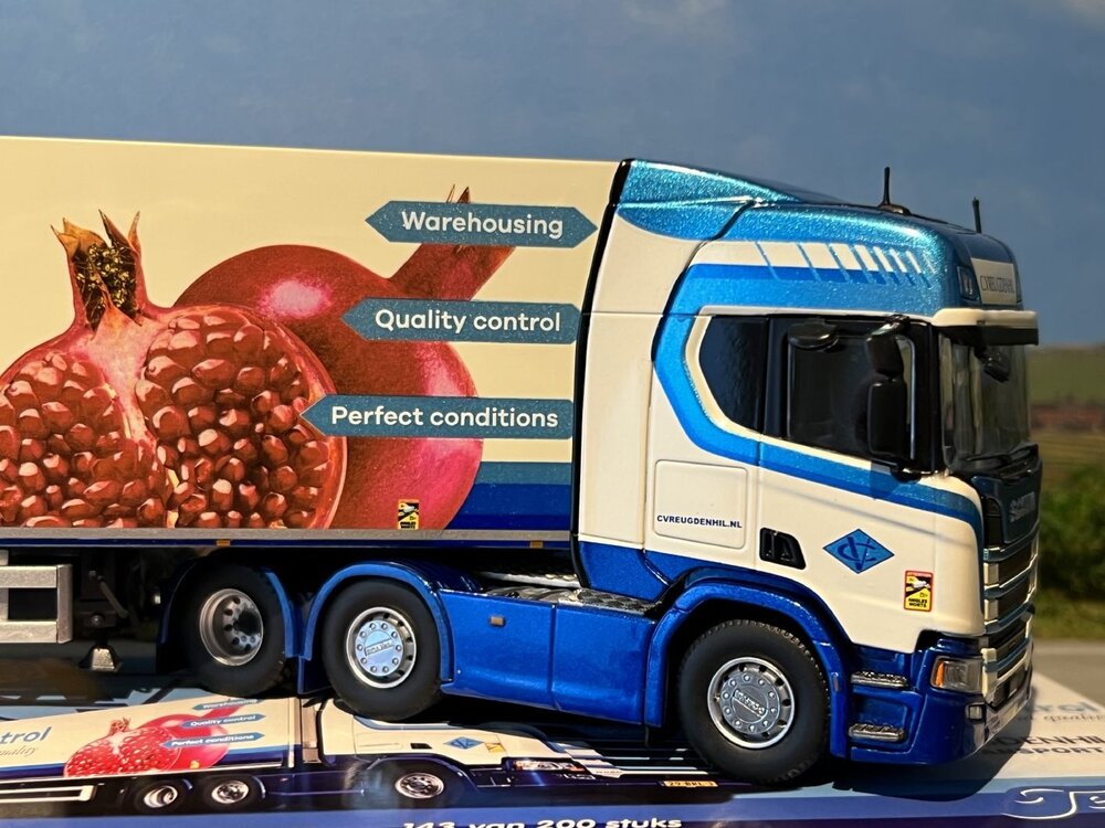 Tekno Tekno Scania Next Gen R-serie Highline 6x2 with 3-axle reefer trailer C. Vreugdenhil - Cool Control - Copy