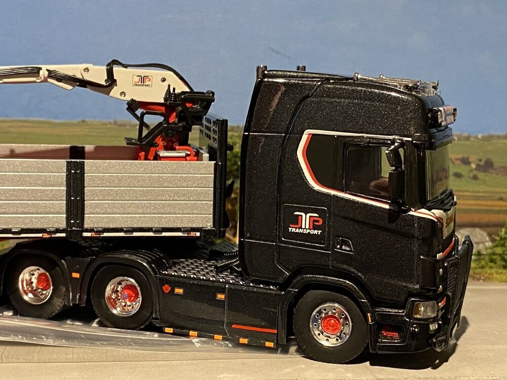 WSI WSI Scania S Highline 6x2 met 3-as  stenen oplegger JASPER PELLEGROM