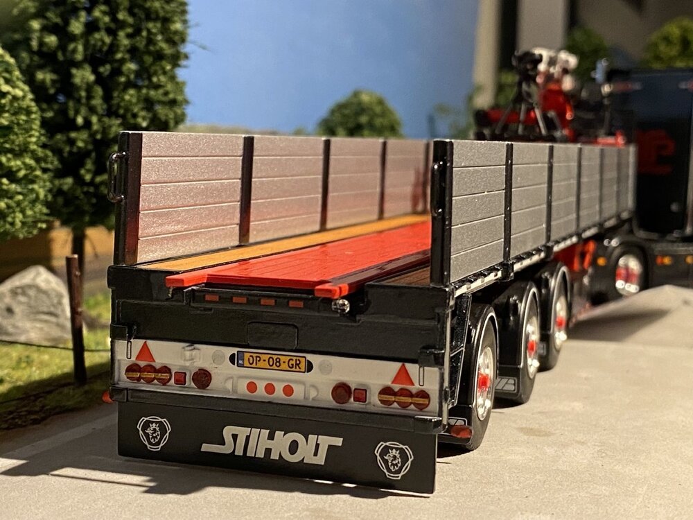 WSI WSI Scania S Highline 6x2 with 3-axle brick trailer JASPER PELLEGROM